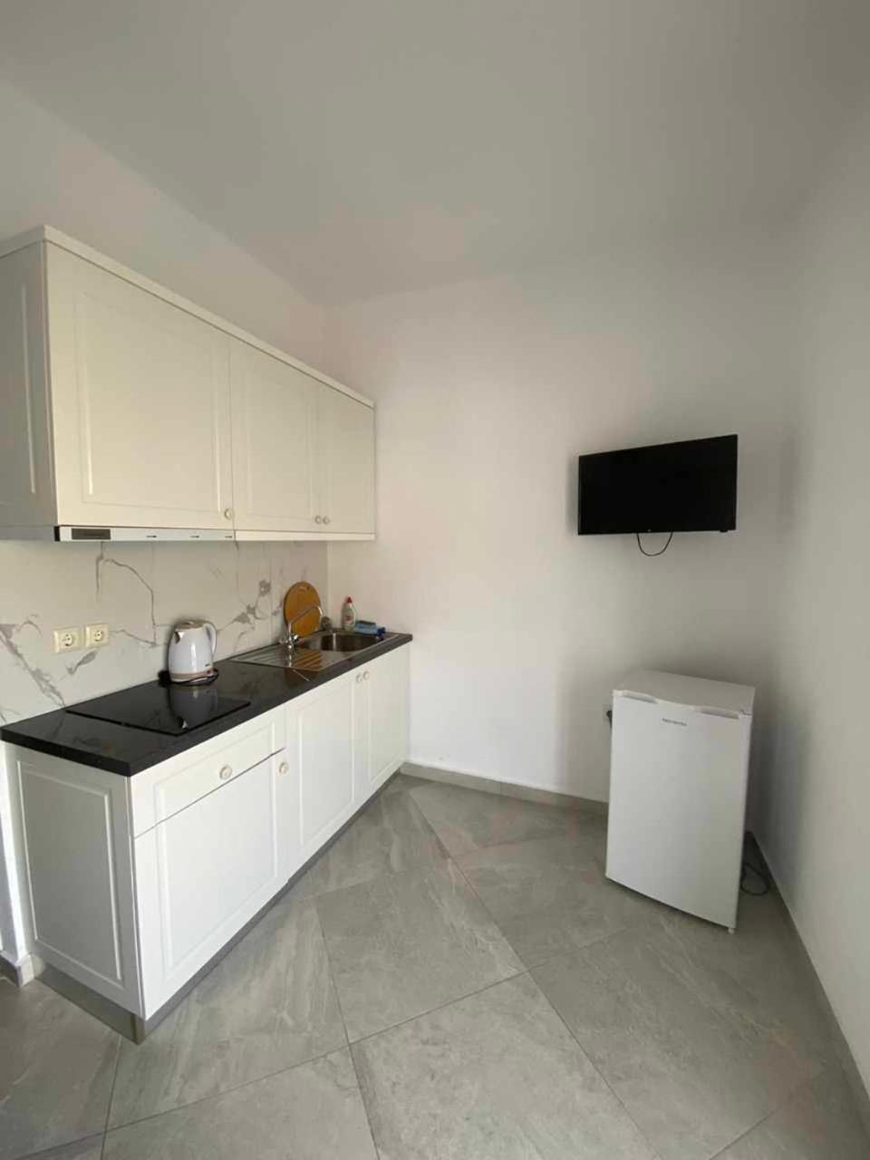 Mariana Apartments Саранда Екстер'єр фото