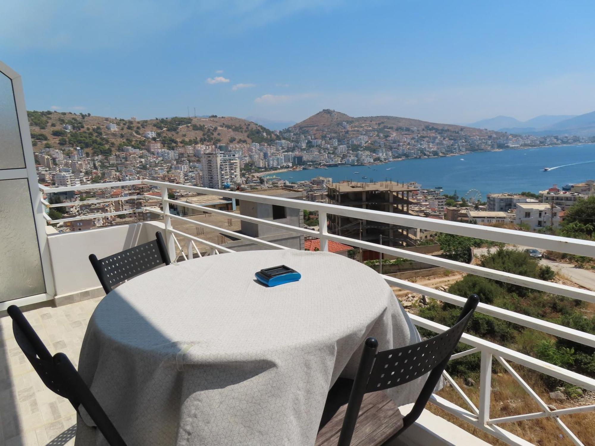 Mariana Apartments Саранда Екстер'єр фото